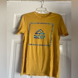 Men’s Reef T-shirt. Size Small.  Used, in Good Condition.